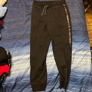 black sweatpants